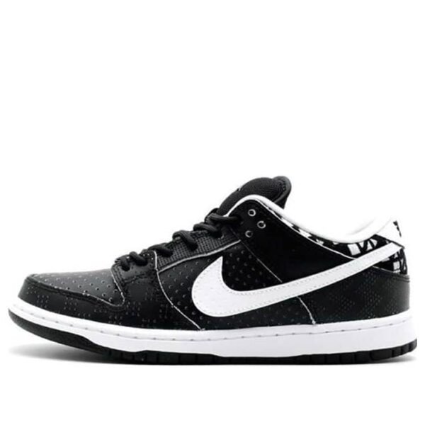Nike Dunk Low Premium SB ‘BHM’