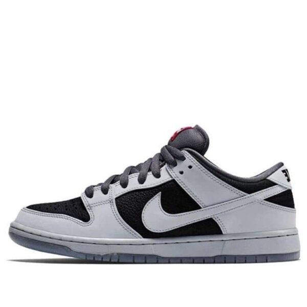 Nike Atlas x Dunk Low Premium SB ‘Wolf Grey’